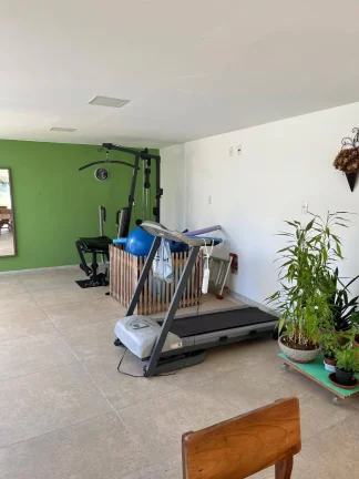 Imagem Vendo esta luxuosa casa no bairro Conego . Nova Friburgo.