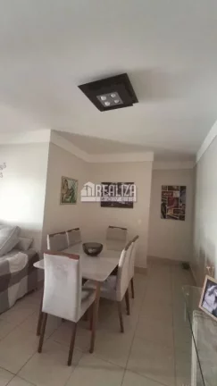 Imagem Apartamento 2 Quartos com Móveis Planejados no Edifício Residencial Alfredo Freire Junior, no bairro Abadia, em Uberaba