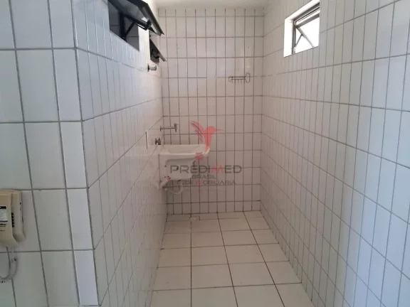 Imagem Apartamento com 2 Vagas de Garagem,no Bessa em oportunidade