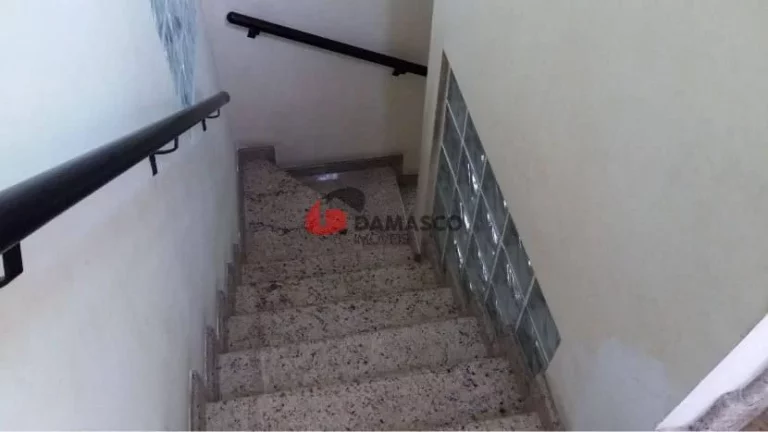Imagem Sobrado à venda 3 Quartos, 1 Suite, 2 Vagas, 350M², Barcelona, São Caetano do Sul - SP