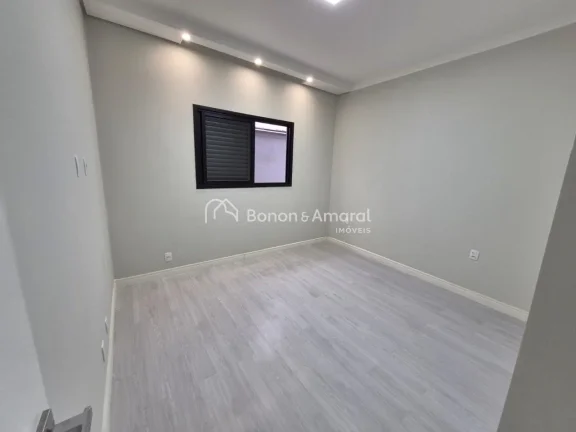 Imagem Esta bela casa térrea combina conforto e sofisticação em seus 156,48 m² de área construída. Co...