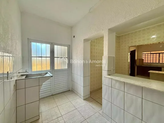 Imagem Casa ampla e versátil para locação no Parque das Universidades, com 256,48 m², ideal tanto para ...
