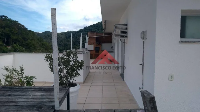 Imagem Excelente cobertura linear com 150 m², considerada a cobertura melhor localizada no condomínio.