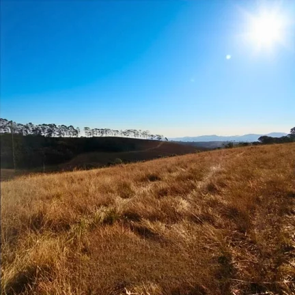 Imagem O Ápice da Mantiqueira: 484.000 m² com Vista 360°, Cachoeira Privativa e Altitude de 1.785m em Campos do Jordão