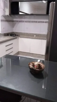 Imagem Sobrado Mobiliado para locação na Vila Alto de Santo André