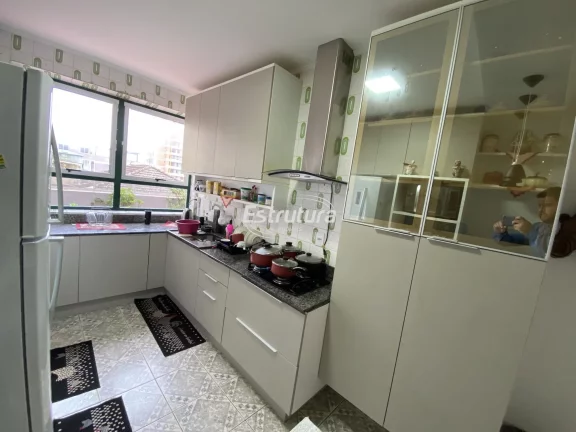 Viva o Luxo Urbano Apartamento Exclusivo com Terraço e Área Gourmet!