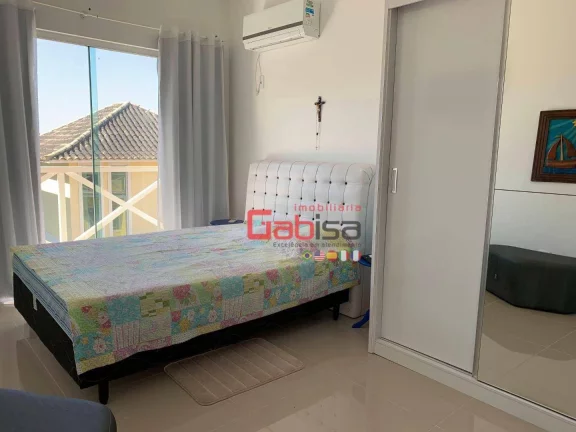 Imagem Casa com 4 Suítes, Mobiliada, 100 metros da beira mar, à venda, 140 m² por R$ 540.000 - Rasa - Armação dos Búzios/RJ