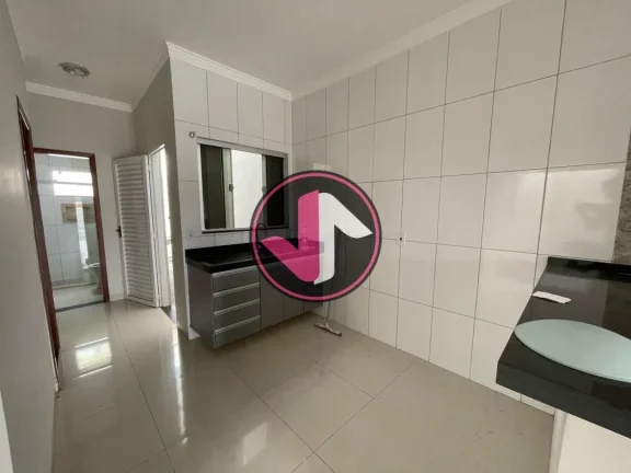Imagem Atenção, você que busca conforto e praticidade em um imóvel, essa casa no bairro Verdão, em Cui...