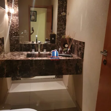 Imagem Casa no Village Damha II com 3 suítes e piscina