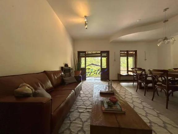 Imagem Casa com 3 quartos (1 suíte) à venda, 355 m² - Chácara dos Lagos - Granja Viana - Carapicuíba/SP