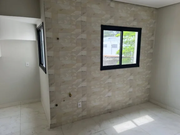 Imagem Cobertura à Venda com 108m², 2 dormitórios, 1 suíte, 1 sala e 2 vagas!!!