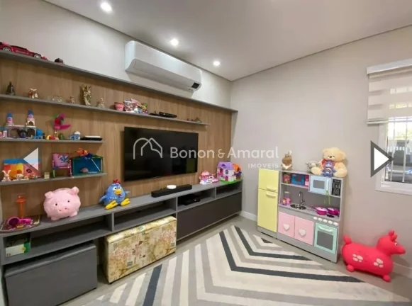Imagem Casa reformada e pronta para morar em Vinhedo!

Uma casa que surpreende pela praticidade e pelo cuid...