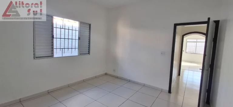 Imagem CASA COM 2 DORMITÓRIOS PARA ALUGAR, 96 M² - VILA TUPI - PRAIA GRANDE/SP