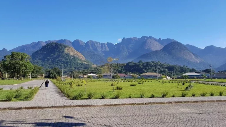 Imagem Terreno para Venda em Guapimirim / RJ no bairro Cotia