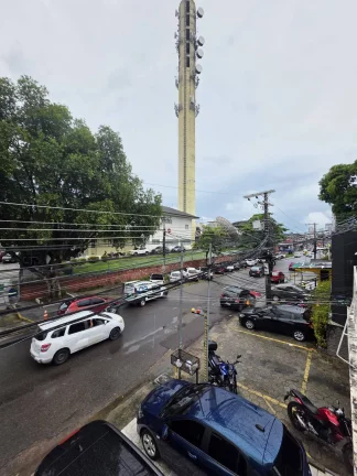 Imagem CASA NA PRAÇA 14 DE JANEIRO - MANAUS
