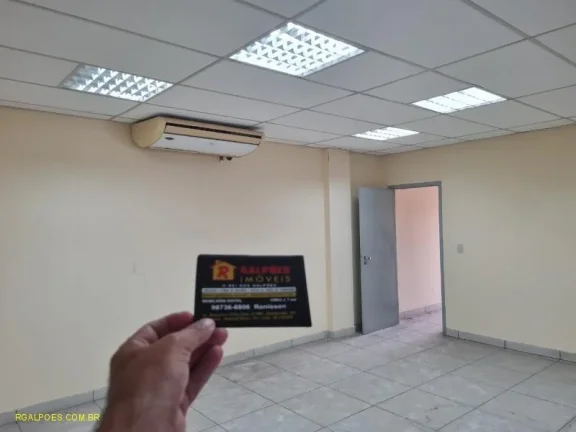 Imagem Galpão para Locação em DUQUE DE CAXIAS, Campos Elíseos, 2 banheiros