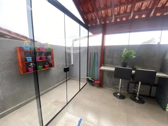Imagem Sobrado à venda, 118 m² por R$ 395.000,00 - Chácaras Ceres - Suzano/SP