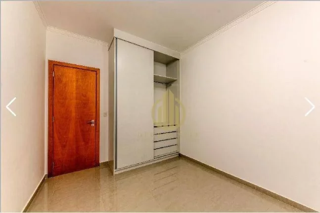 Imagem Apartamento com 3 dormitórios - 1 suíte - sacada - completo em armários - frente para o Pq. Raya R$ 680.000 - Jardim Botânico - Ribeirão Preto/SP