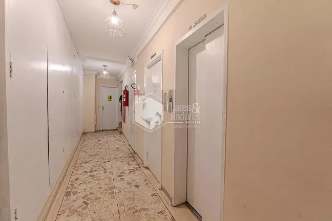 Imagem APARTAMENTO À VENDA COM 44 M², COM 1 DORM. AMPLO, COZINHA AMERICANA, COM ELEVADOR NO 2º ANDAR E BOX DE VIDRO, CONSOLAÇÃO, SÃO PAULO, SP.