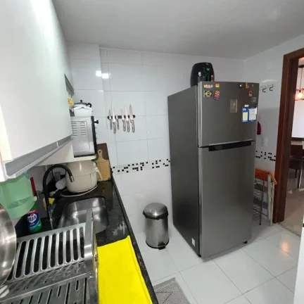 Imagem Excelente apartamento de 2 quartos com lazer completo - Sol da manhã e andar alto na praia de Itaparica.