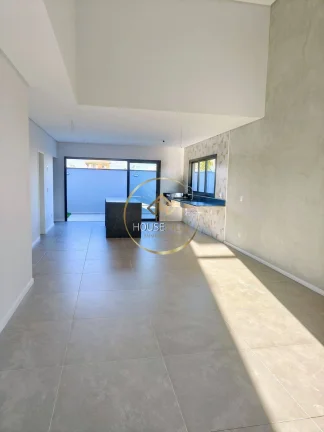 Imagem Casa Térrea, 3 Dormitórios (2 suítes), 2 Vagas, Vereda dos Campos, Sjc.