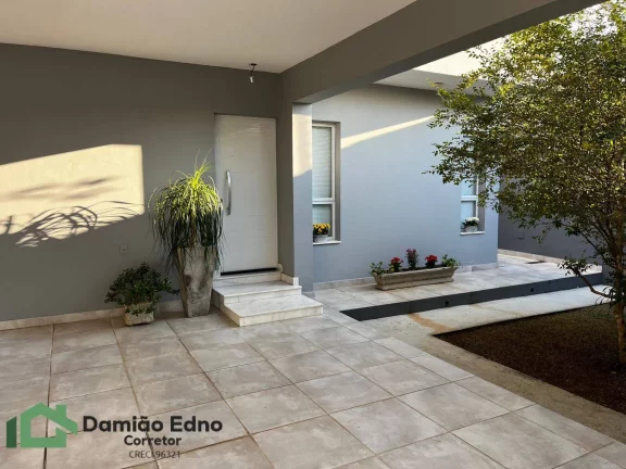 Imagem CASA COM 4 DORMS SENDO 2 SUITES, HORTO STO ANTONIO JUNDIAI, ACEITA TROCA