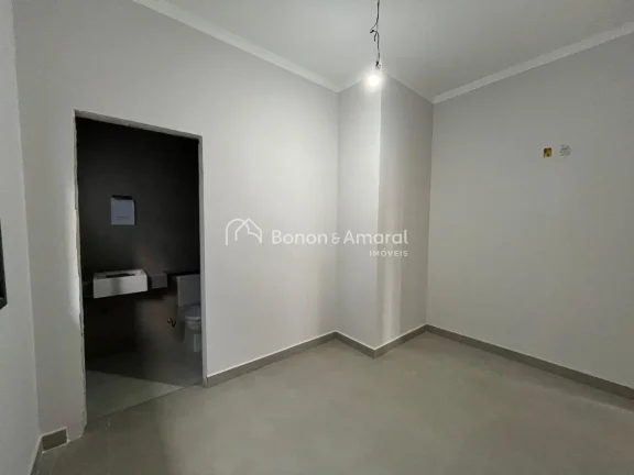 Imagem Casa à Venda no Condomínio Flor da Serra em Valinhos/SP