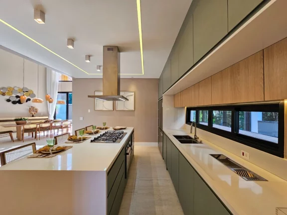 Imagem Casa de Luxo à Venda: Riviera de São Lourenço Módulo 11: 7 Quartos, 7 Suítes, 3 Salas, 4 Vagas, 580m² de Área