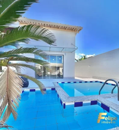 Imagem MARAVILHOSA CASA NA QUADRA DO MAR EM INTERLAGOS / VILA VELHA - ES