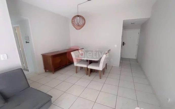 Imagem Apartamento linear, 3 quartos sendo um suíte a venda, Centro - Cabo Frio