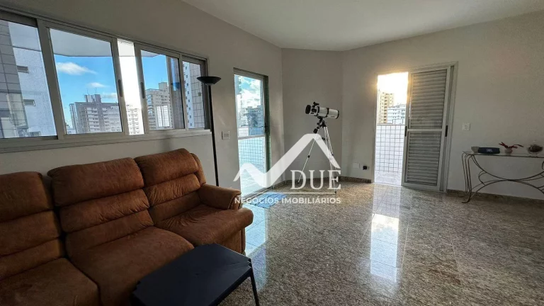 Imagem Cobertura duplex com 4 quartos, churrasqueira e piscina no condomínio à venda, 222 m² por R$ 1.550.000 - Ponta da Praia - Santos/SP