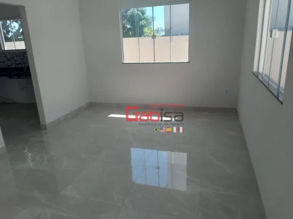 Imagem Casa com 3 dormitórios à venda, 80 m² por R$ 390.000 - Balneário São Pedro - São Pedro da Aldeia/RJ