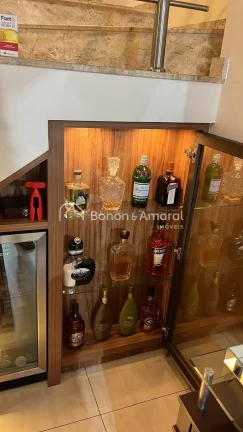 Imagem Sobrado de Luxo com 3 Suítes e Infraestrutura Completa

Este magnífico sobrado oferece o equilíbr...