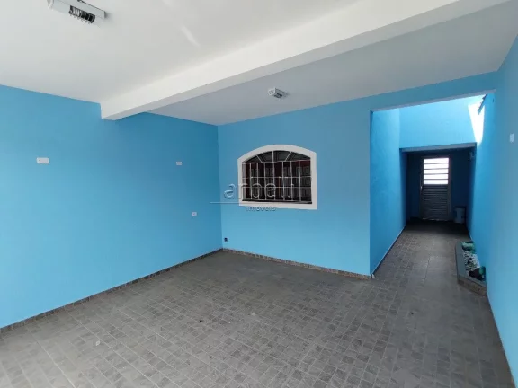 Imagem Sobrado em excelente estado de conservação! - 4 dormitórios sendo uma suíte master com Hidromass...