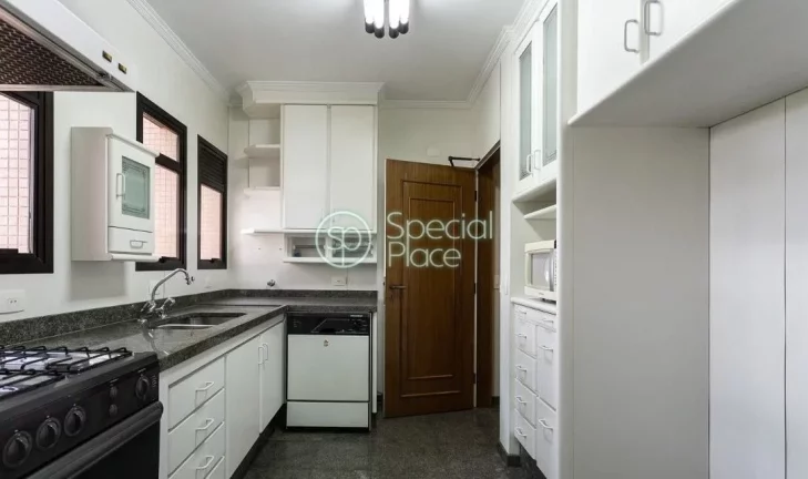 Imagem Apartamento em moema, 235m², Living para 3 ambientes, sacada, lavabo, 4 suítes, cozinha planejada ...