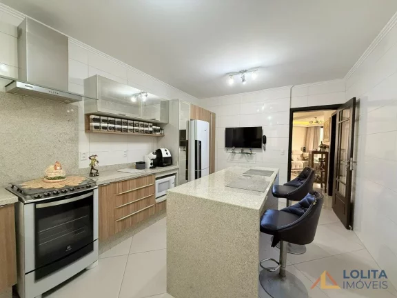 Imagem Oportunidade! Apartamento à venda no Estreito, Florianópolis.