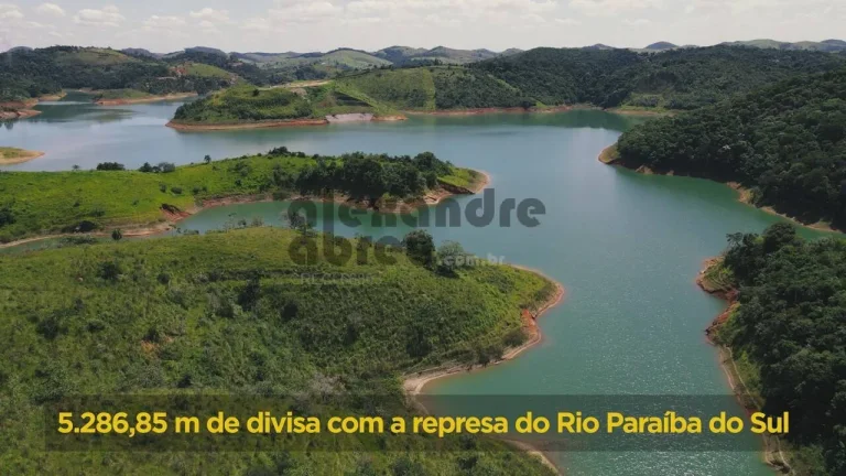 Imagem Fazenda de 130 alqueires à venda em Santa Branca com 30 córregos