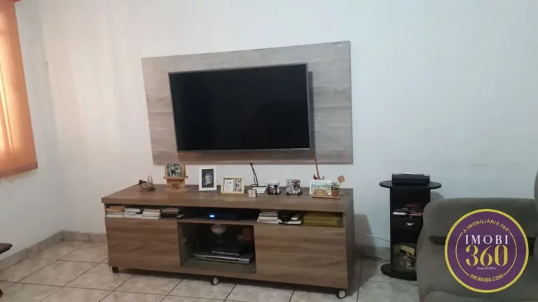 Imagem Casa com 3 Quartos e 2 banheiros à Venda, 80 m² por R$ 470.000,00.