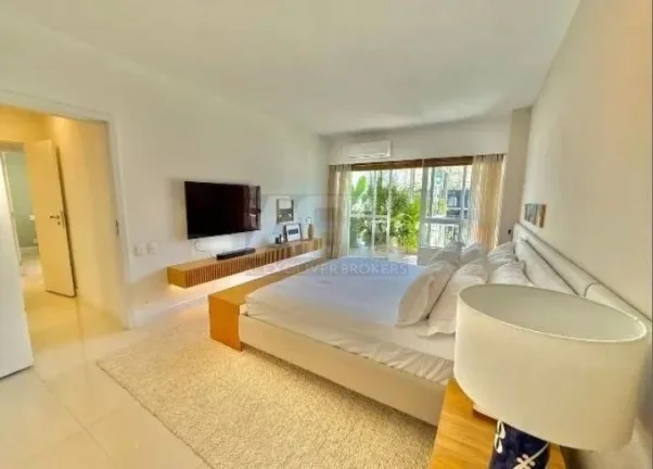 Imagem Apartamento à venda na Vieira Souto, 3quartos, 4vagas, 230m2, Ipanema
