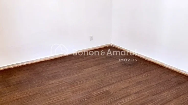 Imagem Bairro Taquaral excelente localização! 252m² de terreno, 104² de construção.
 
Para quem gosta...