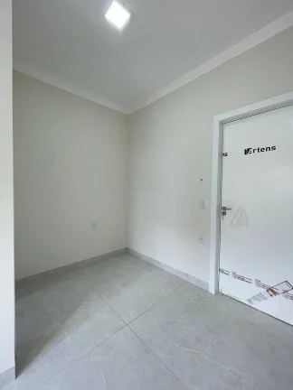 Imagem Casa de três quartos em Ingleses.