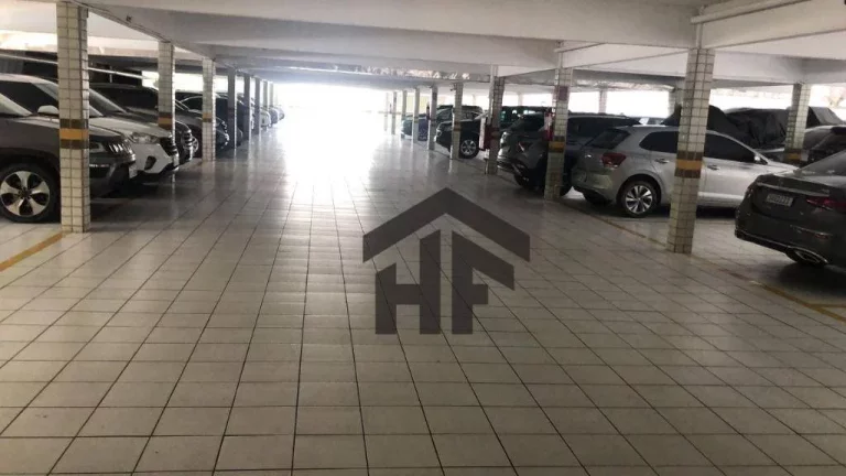 Imagem Apartamento com 4 Quartos à Venda, 320 m² em Apipucos - Recife