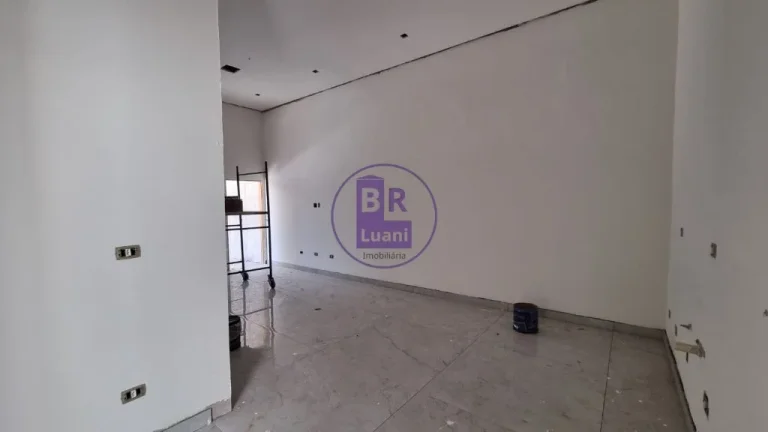 Imagem Casa Nova à Venda na zona leste em Londrina