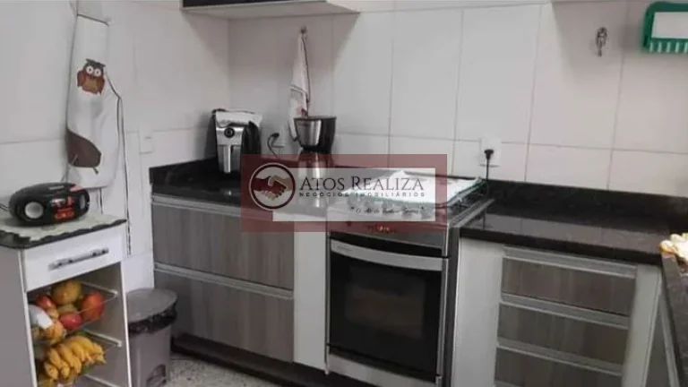 Imagem vendo OPORTUNIDADE no jardim Palmares na Região de campo grande, Sobrado de 3 dormitórios, 1 Suíte com Varanda, 3 Vagas com cobertura de vidros, por Apenas R$ 680 mil, valor de oportunidade.
