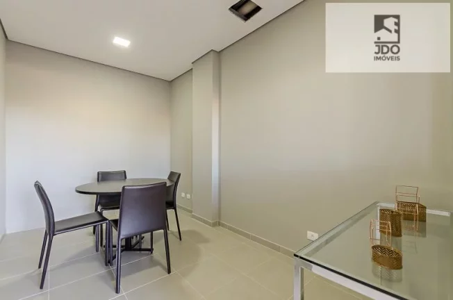 Imagem Apartamento a Venda no bairro Santo Inácio - Curitiba, PR
