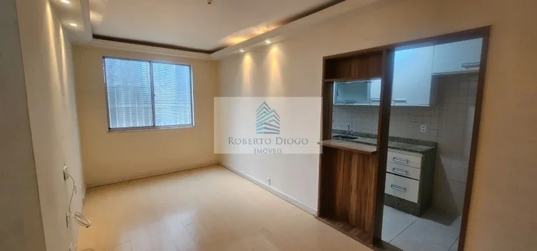 Imagem Apartamento à venda no Rio de Janeiro, Camorim: 2 quartos, sala, vaga de garagem, 52 m² de área.