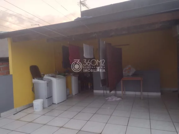 Imagem Sobrado para Venda em Carapicuíba / SP no bairro Parque Santa Teresa