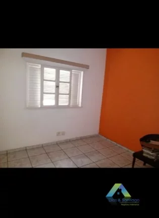 Imagem JARDIM JABAQUARA, Excelente sobrado, 252 metros, 5 dormitórios, sendo 1 suíte, 3 vagas com excelente localização e valor !!!