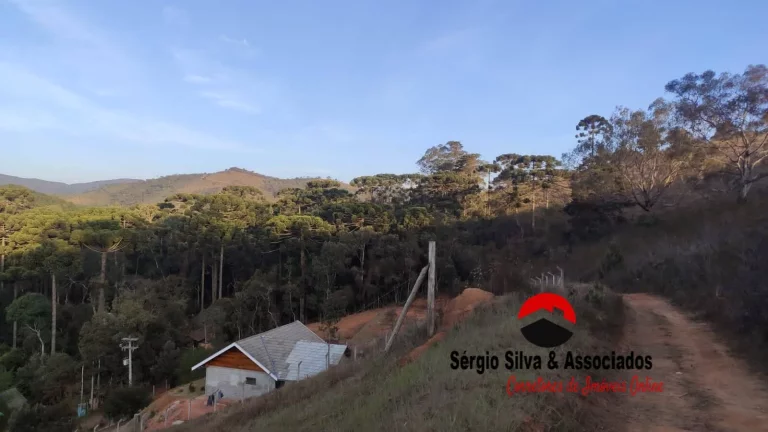 Imagem Terreno a venda na região do Descansópolis em Campos do Jordão - SP