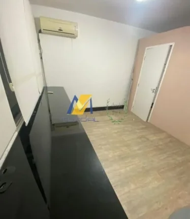 Imagem Vendo Sala Comercial em São Caetano, Centro. Proximo a Av Goias.